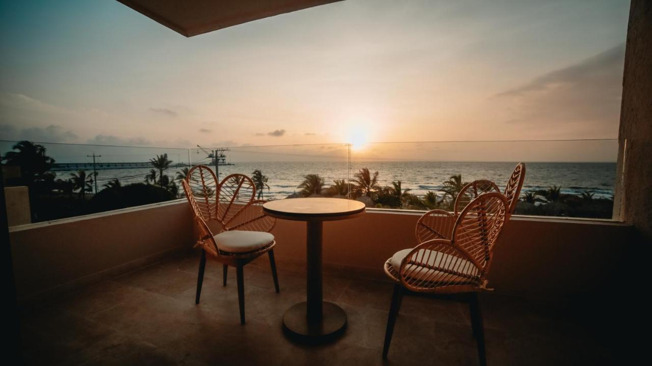 Loa Tolu By Bernalo Hotels Exterior photo